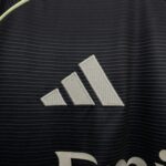 Real Madrid 2025-26 Visita Jersey Fan - Imagen 4