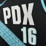 Portland Trail Blazers Yang #16 Black Jersey - Imagen 2