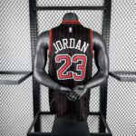Chicago Bulls Jordan #23 Black Jersey - Imagen 3